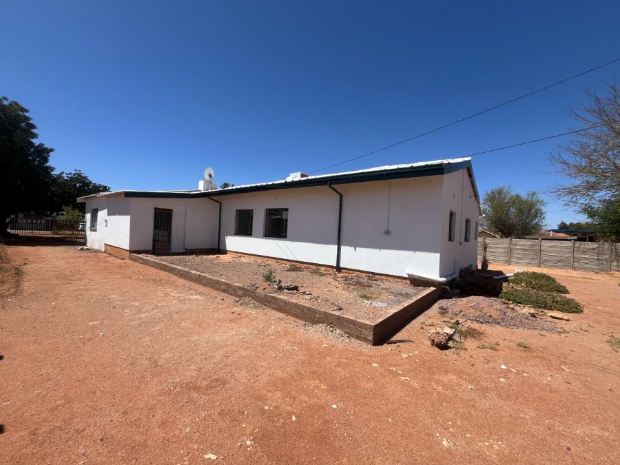 3 Bedroom Property for Sale in Oosterville Northern Cape